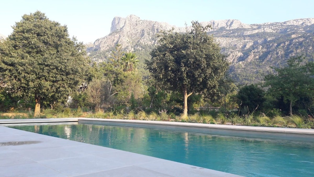 Stone villa with mountain views and quiet gallery image 2