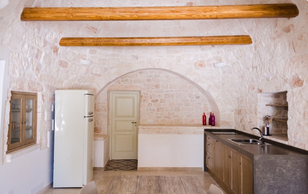 Fantastic Trulli Masseria with pool & big kitchen gallery image 3