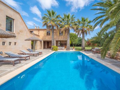 Casa de ensueño y un jardín vergel para 8 personas