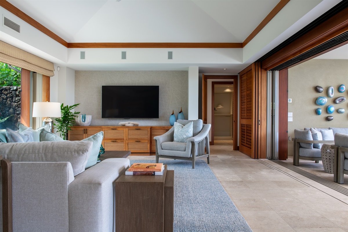 Exquisite Hualalai 4 Bedroom Home w/ 2 Golf Carts gallery image 5