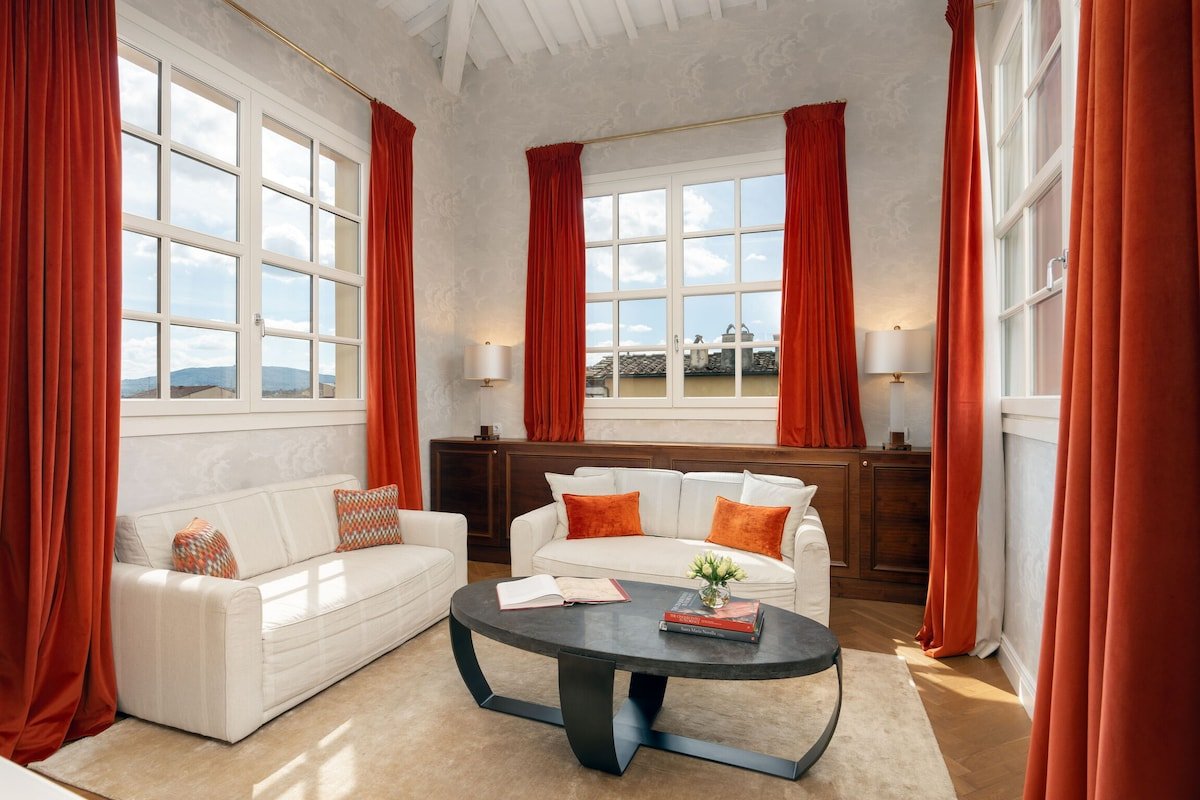 Palazzo Pazzi Vitali Luxury Apartments In Florence