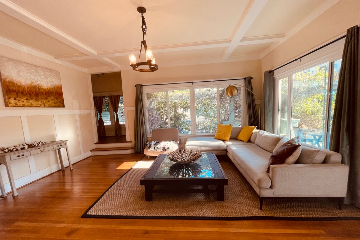 9 BEDRM 4500SqFt MANSION-ETTE PALM TREE VIEWS