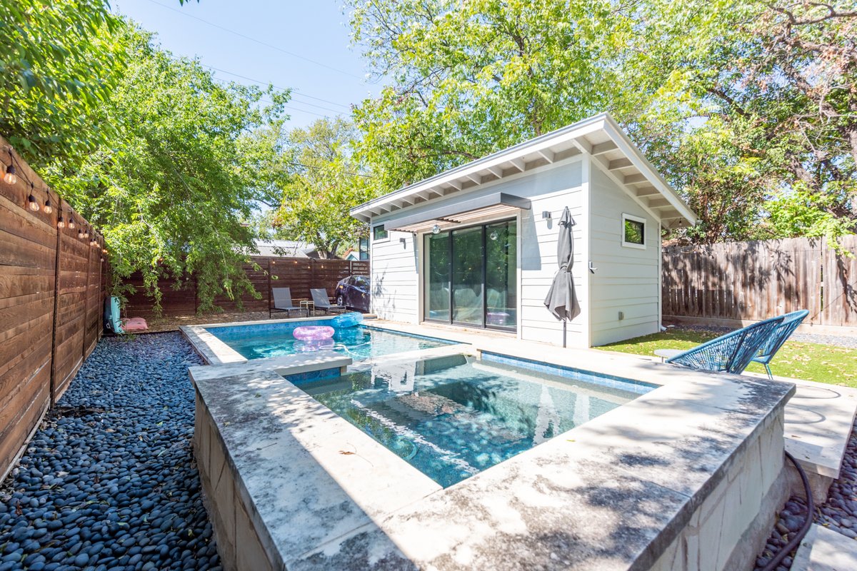 Summer Oasis: Pool | Jacuzzi | Cabana