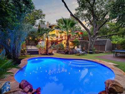 Austin Oasis With Pool Close to UT and Downtown