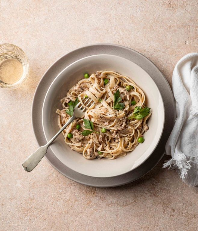 Photo of Parsley, Pea & Chicken Pasta