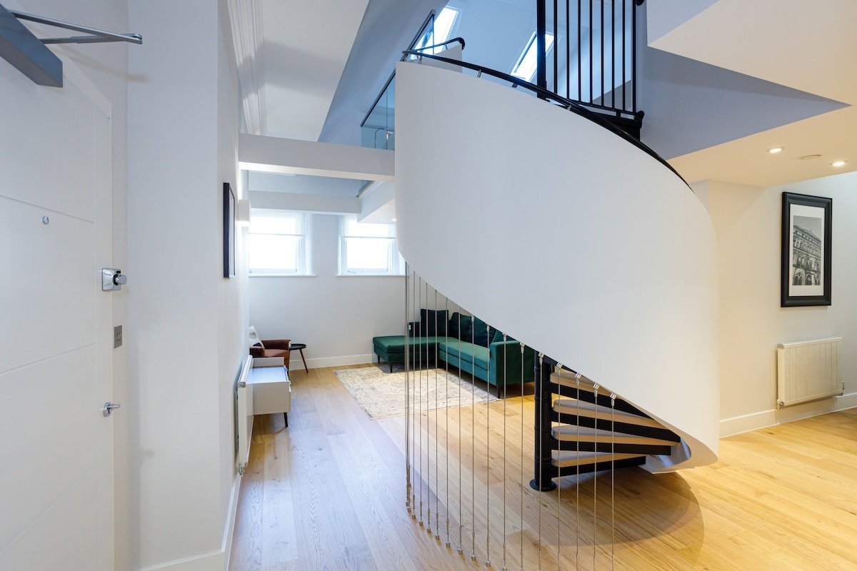 City Centre Duplex Apartment gallery image 3