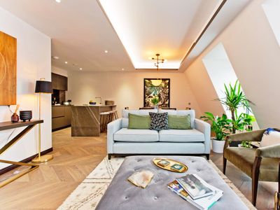 37GS Residences | 2bedroom Apt 620 near Piccadilly