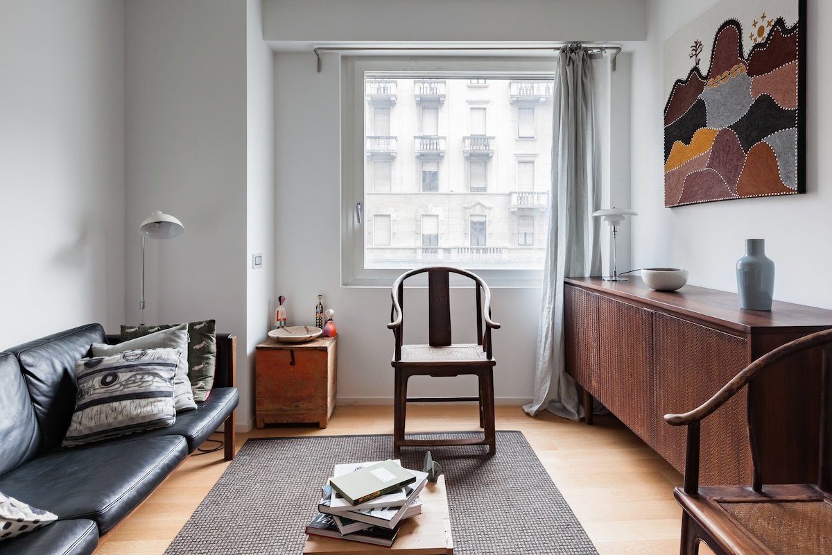 Enjoy Milan in a Cozy Flat Steps from the Duomo gallery image 2