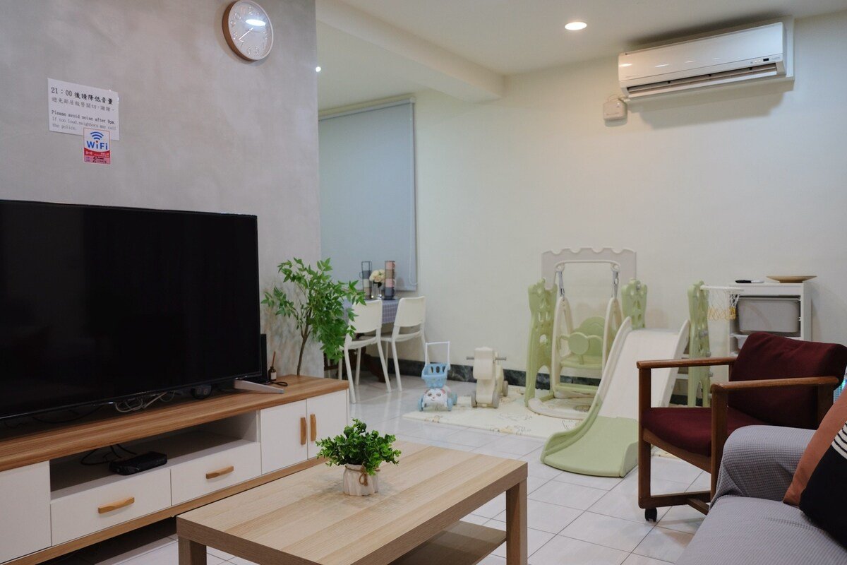 「東門站」「大安區」《永康街》新開幕~庭院住家、鼎泰豐、無老鍋、大安森林公園，步行地鐵3分鐘！ gallery image 3