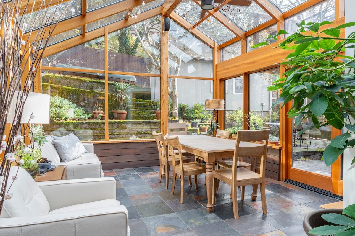Golden Solarium – Entire Fremont Home w/ AC & Gym gallery image 2