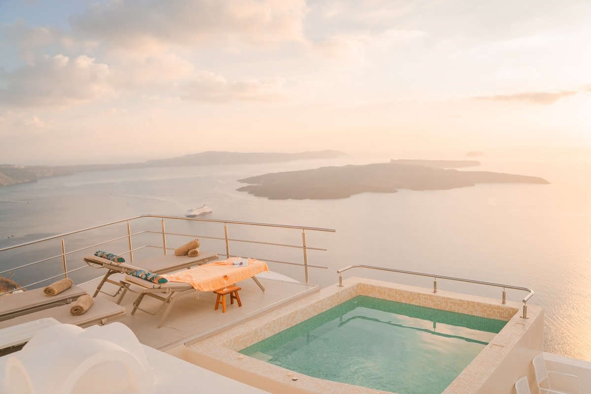 Traditional Two Bedroom Villa with Plunge Pool gallery image 2