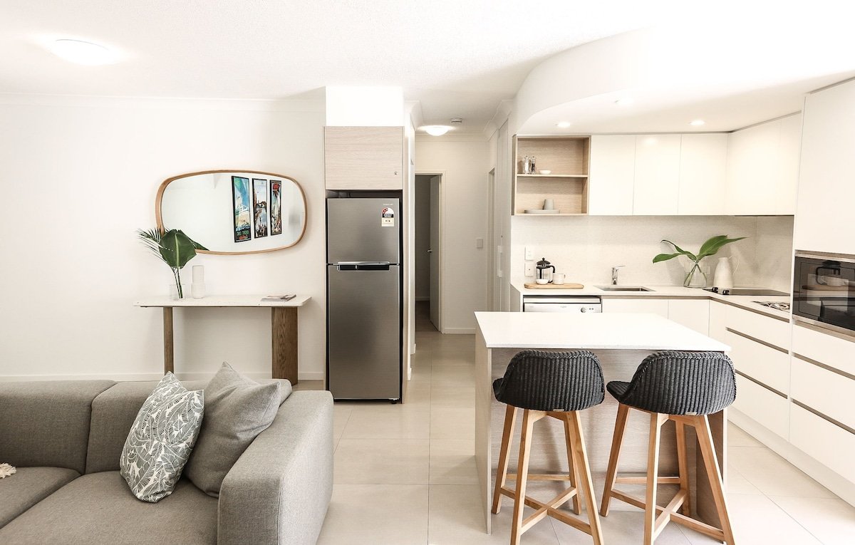 Portofino 2: Beachfront Complex Noosa Heads gallery image 5