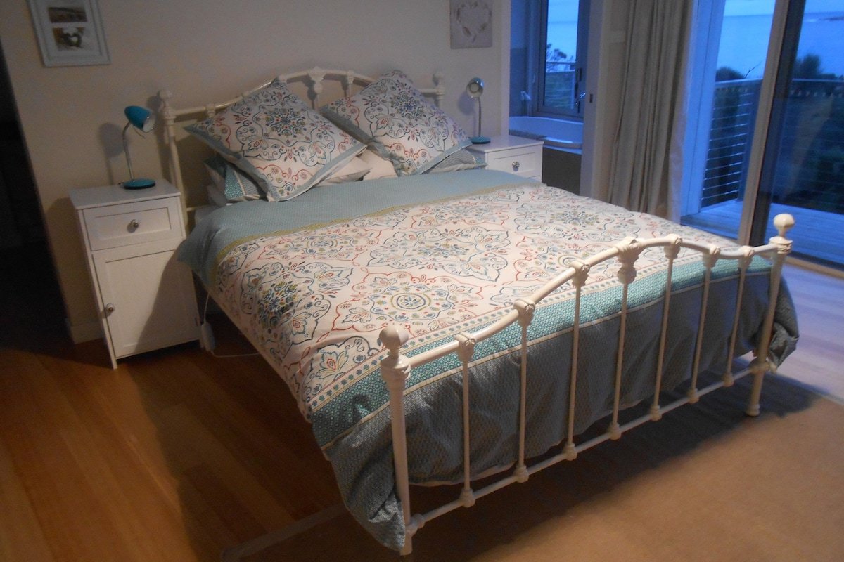 Nautilus 2 gallery image 3