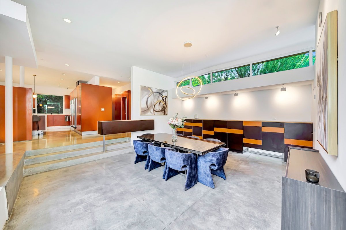 The Beverly Luxe Retreat gallery image 5