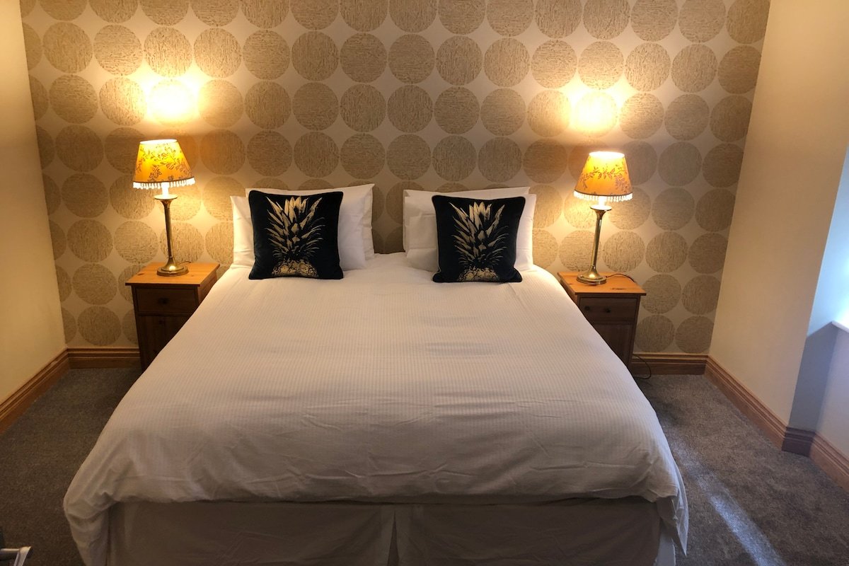 Luxurious 3 bedroom ground floor apartment gallery image 3