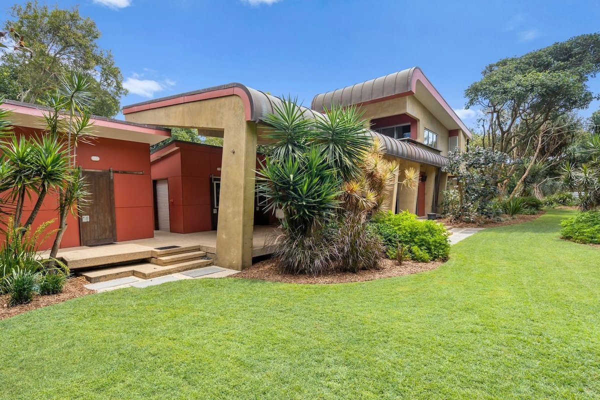 Beachside Bungalow Casuarina gallery image 2