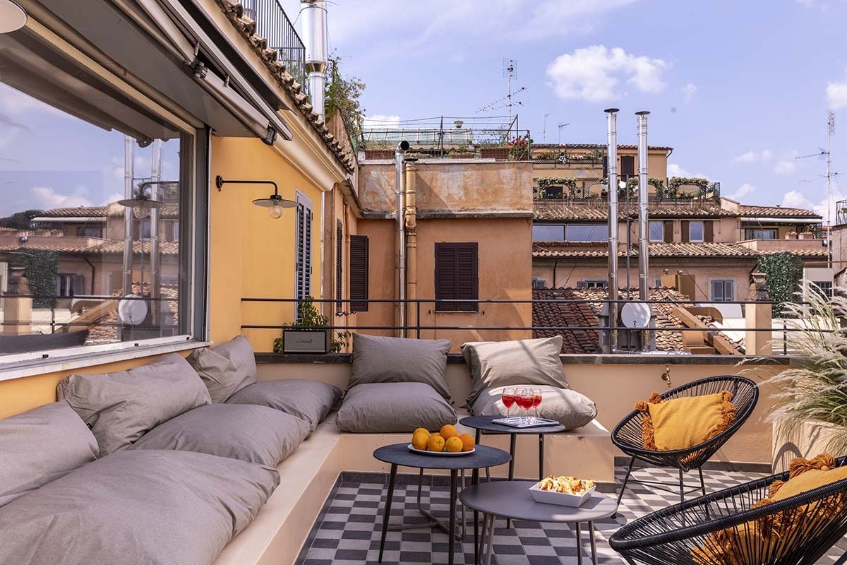 ROMAC Condotti Penthouse Experience gallery image 2