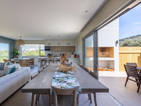 Dining area - Room