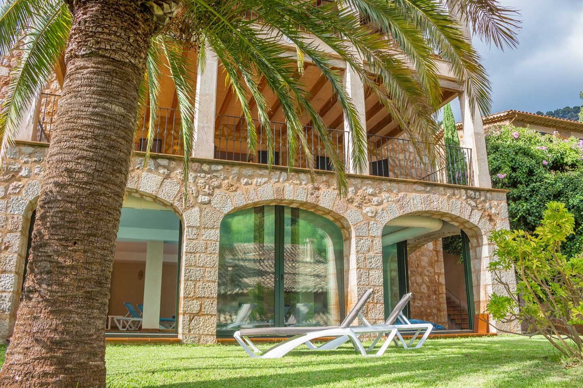 Villa Beyond the Valley in Fornalutx