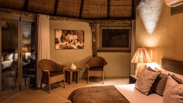 Mowani Mountain Camp Luxury Room