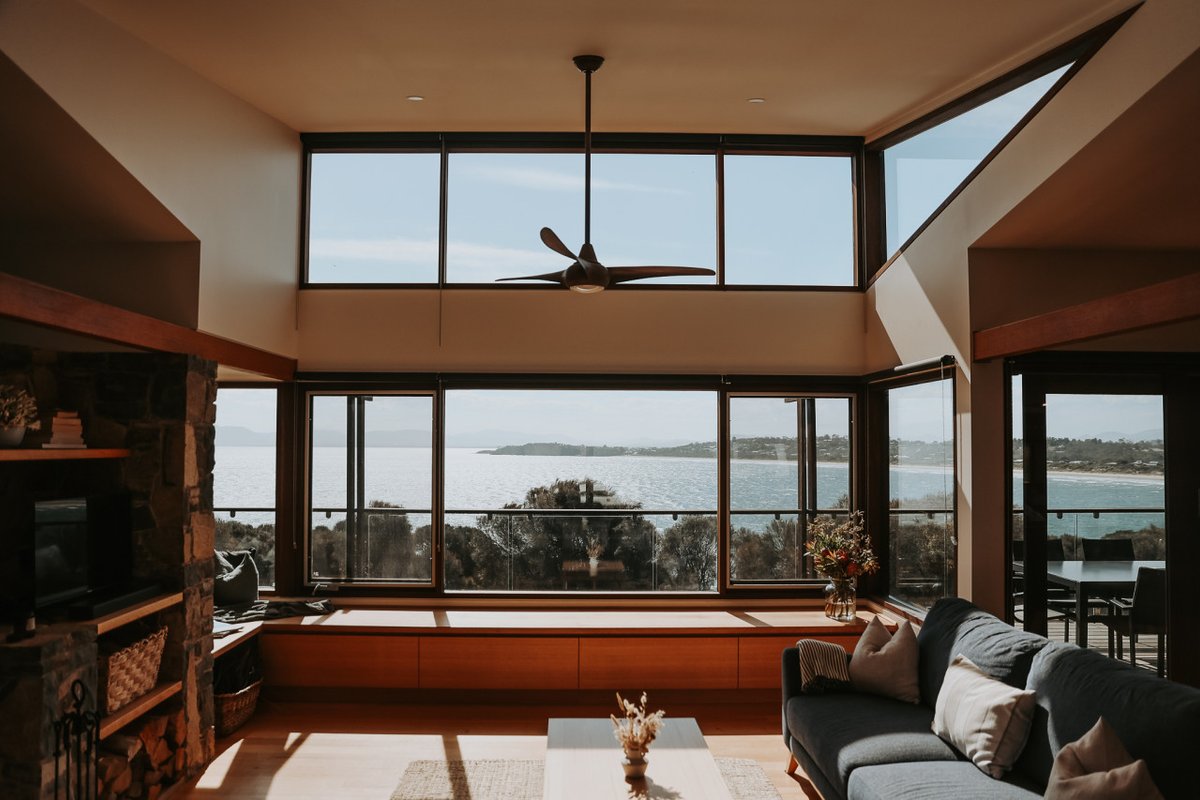 Eco Waterfront Seclusion – Carlton Bluff House