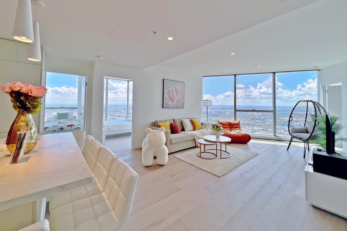 WSP Astral Horizon Heights: 270° Unveiled Grandeur gallery image 2