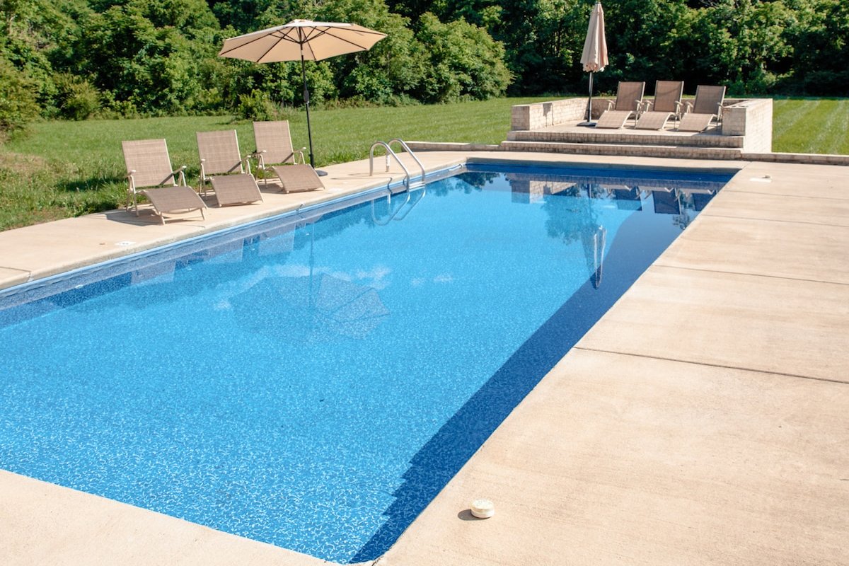 Ultimate Privacy – Luxury Home on 9 Acres w/ Pool gallery image 5