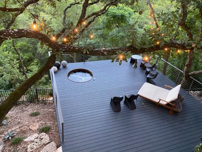 Midcentury-Greenbelt – Hot tub