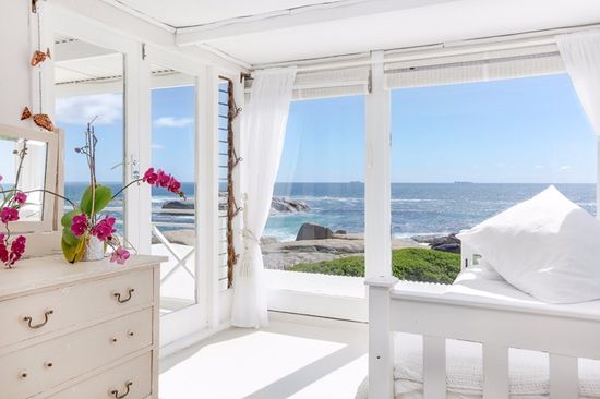 Photo 2 of Waters Edge Llandudno accommodation in Llandudno, Cape Town with 3 bedrooms and 2.5 bathrooms