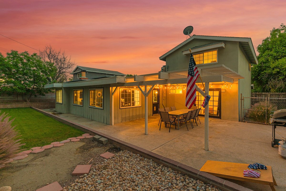 174 *Awesome Stylish Family Home-Pool Table gallery image 4