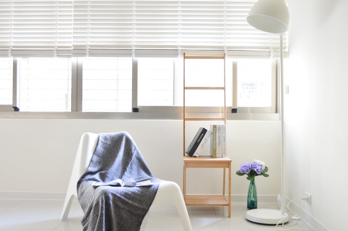 [大安區]超讚房東！日系無印風~東區地鐵3分鐘，忠孝SOGO，誠品，電梯，2套衛浴、嬰兒床、遊戲區。 gallery image 5