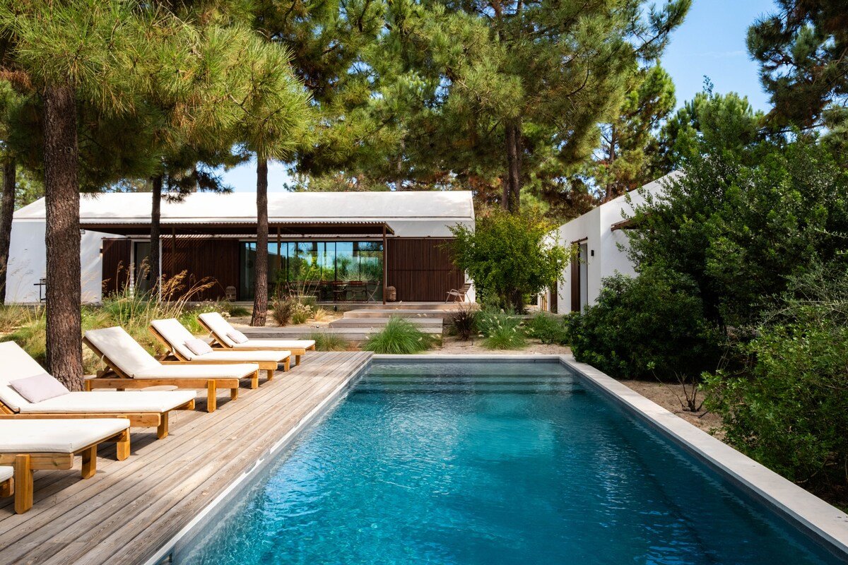 Unique luxury villa by the sea