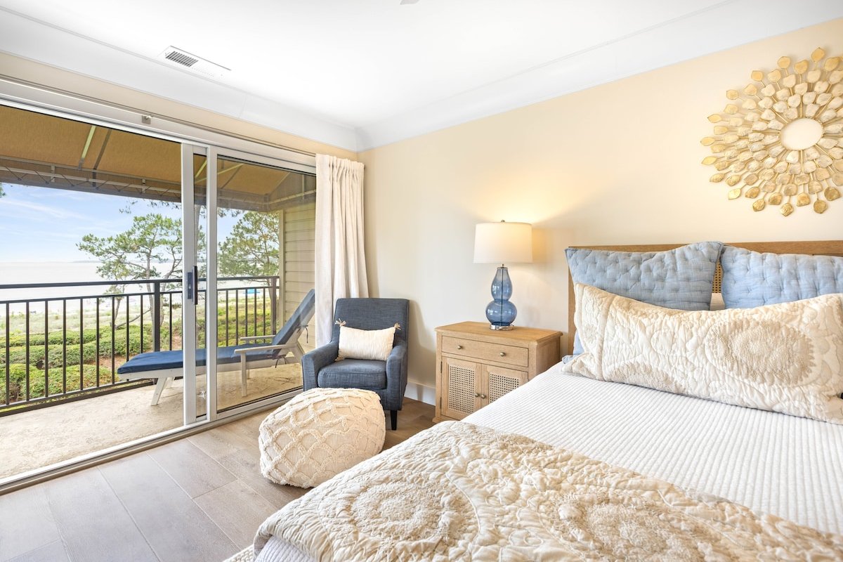 1832 Beachside Tennis Villas gallery image 3