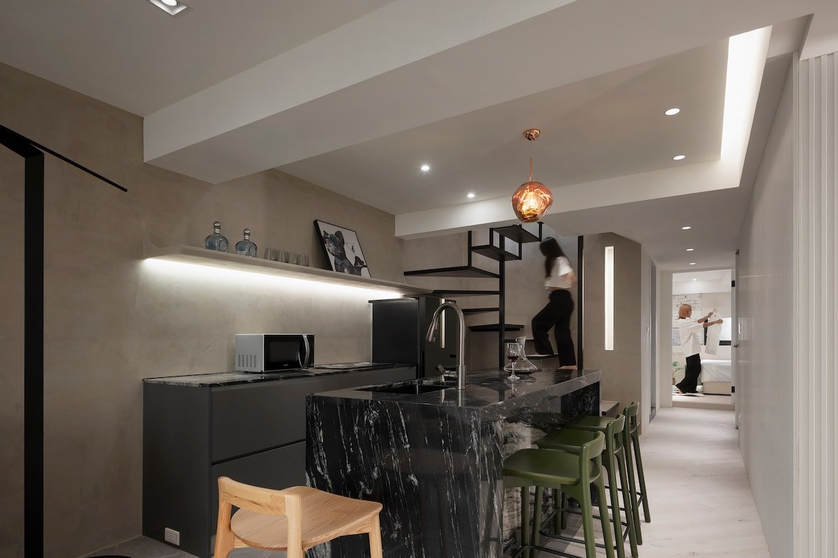 Vastness /MRT南京復興3號出口/台北小巨蛋/遼寧街夜市/七條通/3樓 gallery image 3