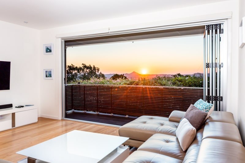 Luxury Family Home, Sunset Views – Heated Pool gallery image 2