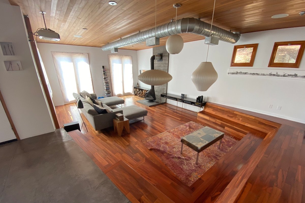 A modern oasis gallery image 3