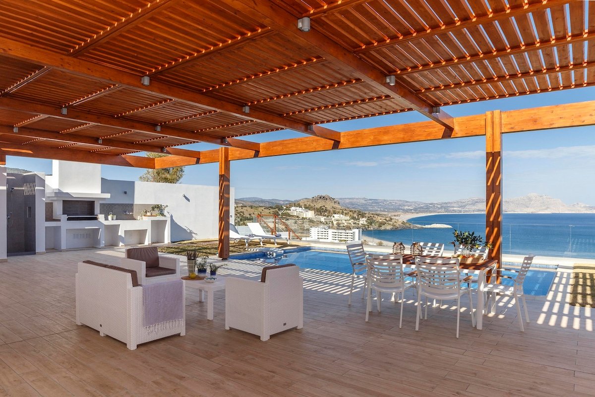 Lindia Athena Luxury Villas-Villa Eleni gallery image 2