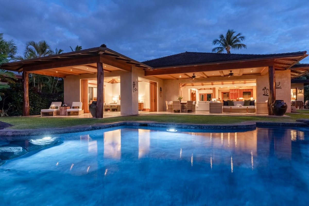 OceanView Estate w/ Infinity Pool & Private Spa