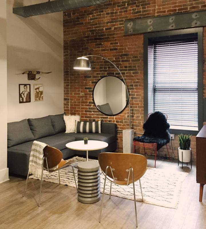 LOCATION! Walk everywhere Downtown from Loft! 104 gallery image 4