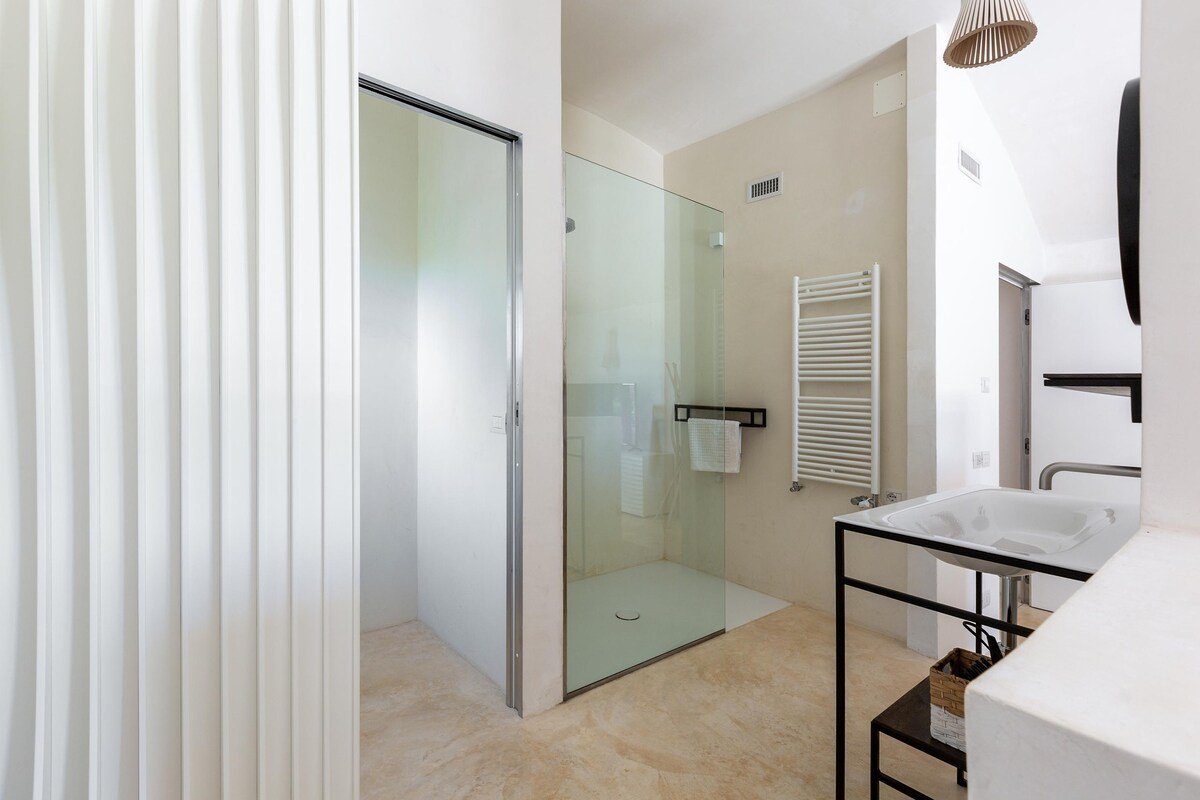 Le Ali Bianche by Perle di Puglia gallery image 2