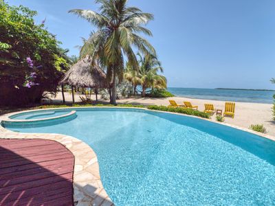 Casa Del Sol Villa in Quiet North Placencia Village