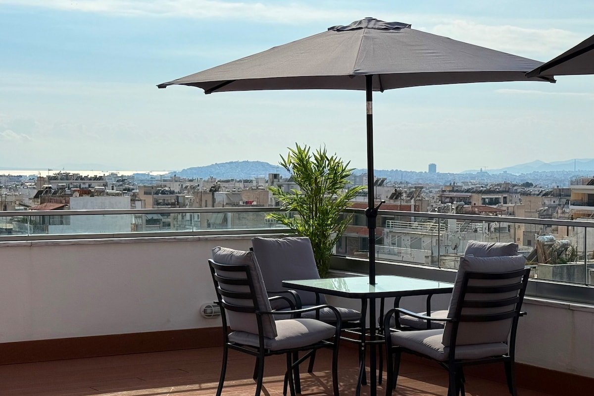 TH0 High-Standing Building Near Acropolis Rooftop gallery image 4