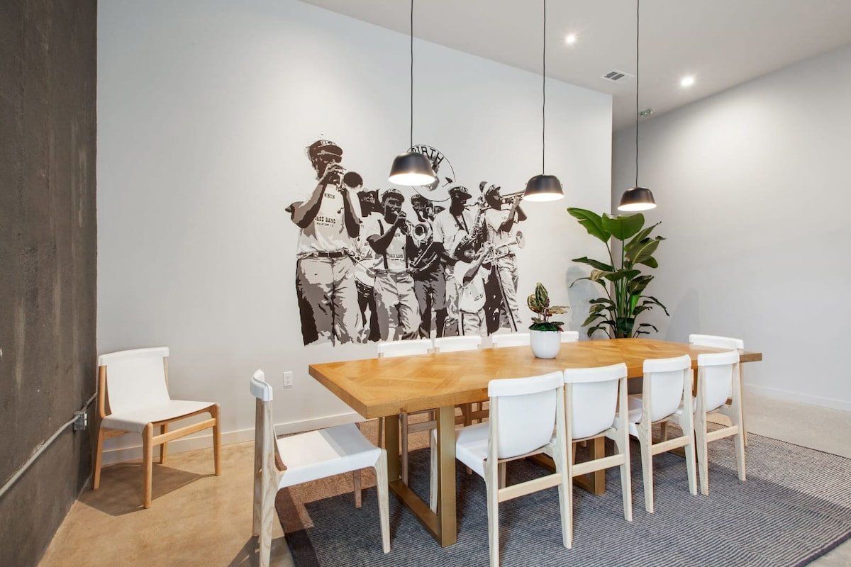 Claudia Hotel -Unit 5 Sense of Calm and Relaxation gallery image 3