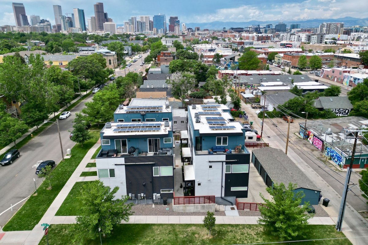 Luxury RiNo Townhome-Art District Gem-w/pvt garage gallery image 2