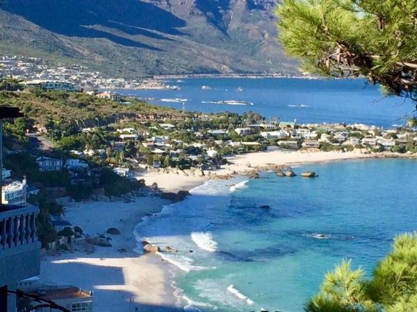 Sumptuous 2 bedroomed Villa with great Ocean Views gallery image 3