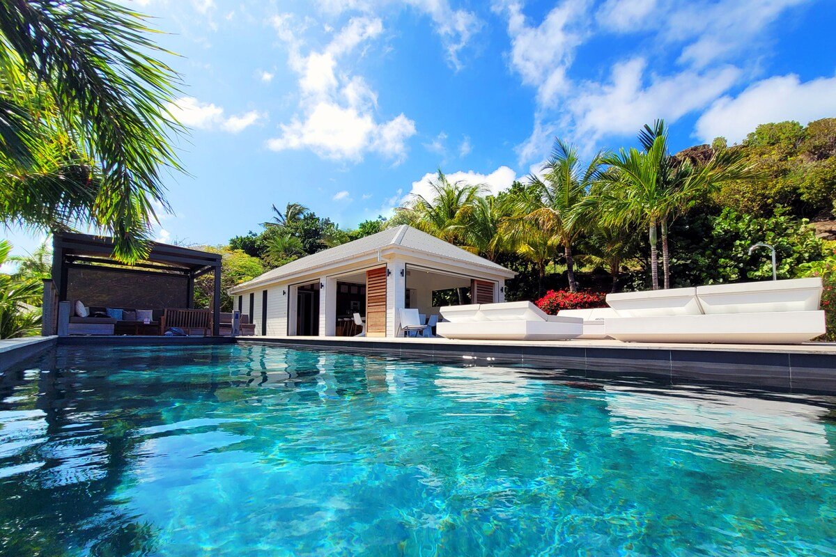 Coco Rock gallery image 2