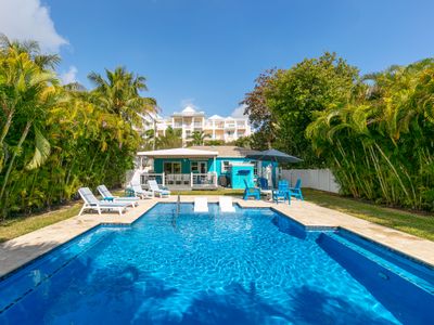 Barrier Island- Walk to Beach, amazing pool!