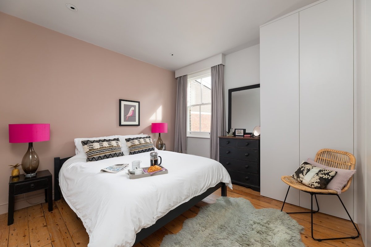 Spacious 4 dbl bedroom London home – sleeps 8 gallery image 4