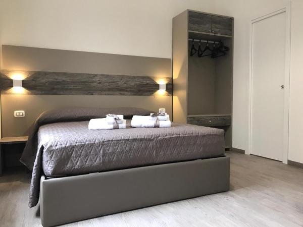 Appartamento in centro, vicino San Pietro gallery image 3