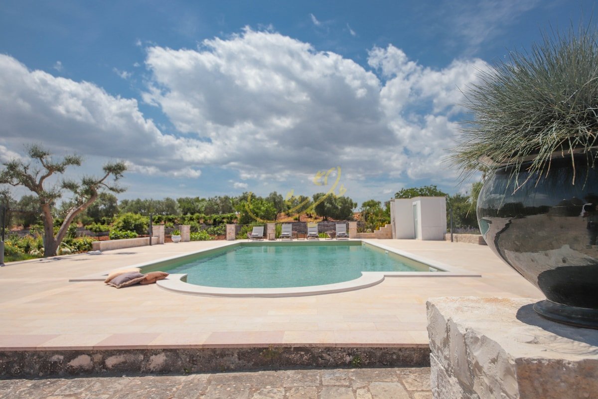 TD Trulli Benedetta with Pool in Peaceful Nature gallery image 3